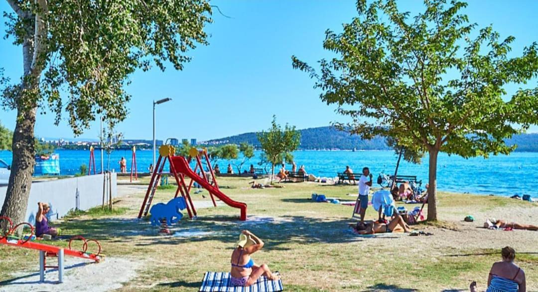 Apartman Milka Kaštela Exterior foto